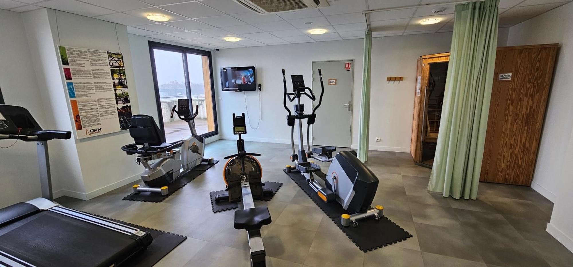 Brit Hotel Vendee Mer Les Achards  Екстер'єр фото